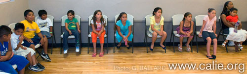 YOUNG NATIVE POWWOW STUDENTS