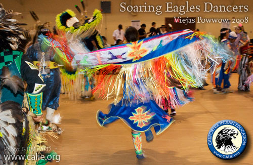 LOADING A LOT OF GREAT SAN DIEGO POWWOW PICTURES...